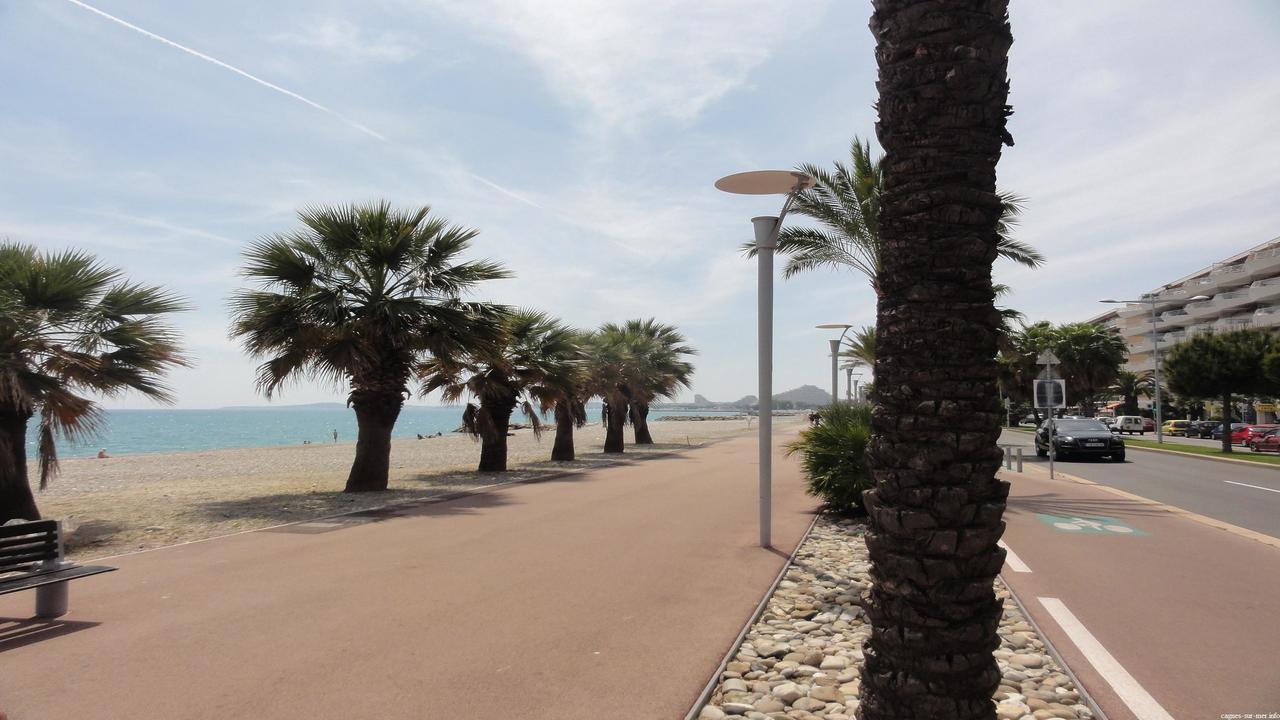 Апарт отель Caffe Riviera Кань-сюр-Мер Экстерьер фото